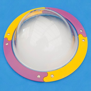 Hemispheric window  with a diameter of 400 mm. Material: heat - formed polycarbonate 5 mm thick, resistant to vandalism. 